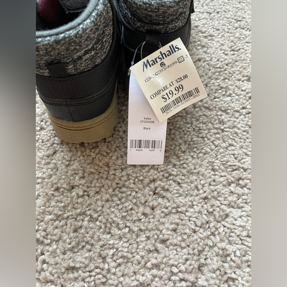 Carter's black boots 10 toddler - Picture 2 of 6